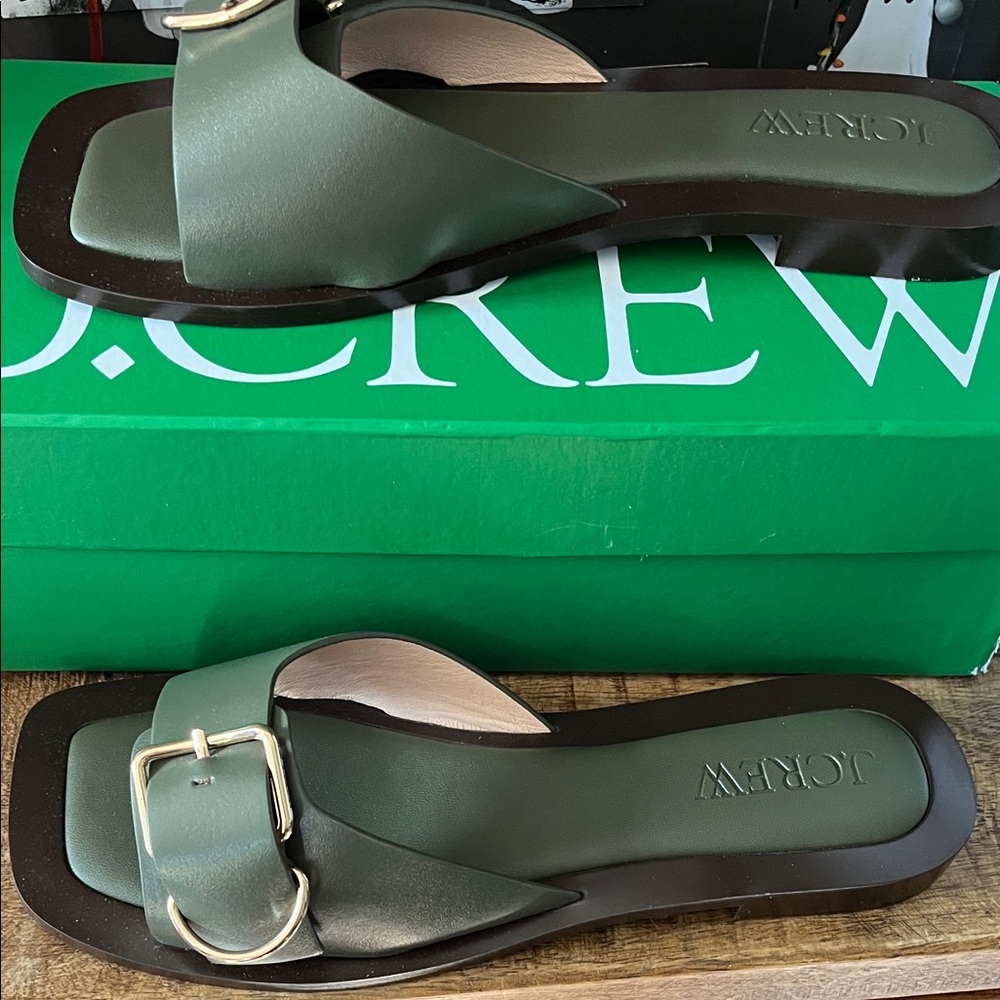 J crew Olive Green Slide Sandals fantastic color for the fall - Picture 6 of 6